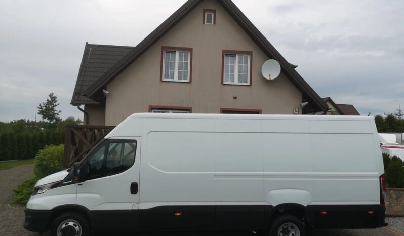 IVECO Daily | RWD (tył) | Automatyczna | 156 KM | Biały full