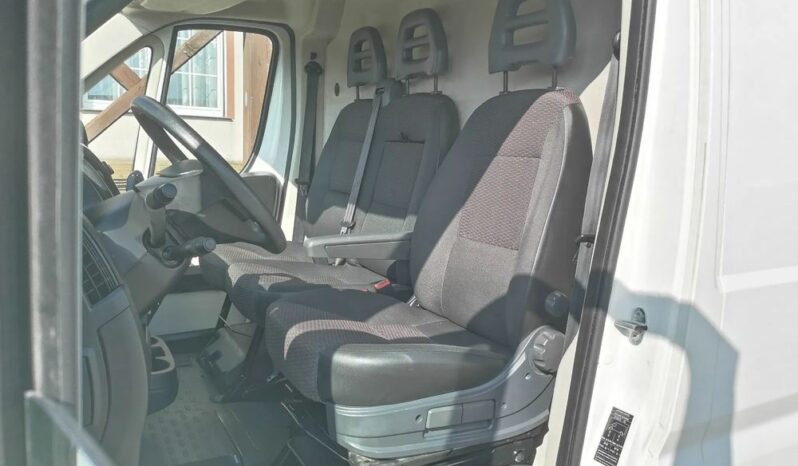 PEUGEOT Boxer | FWD (przód) | Manualna | 110 KM | Biały full