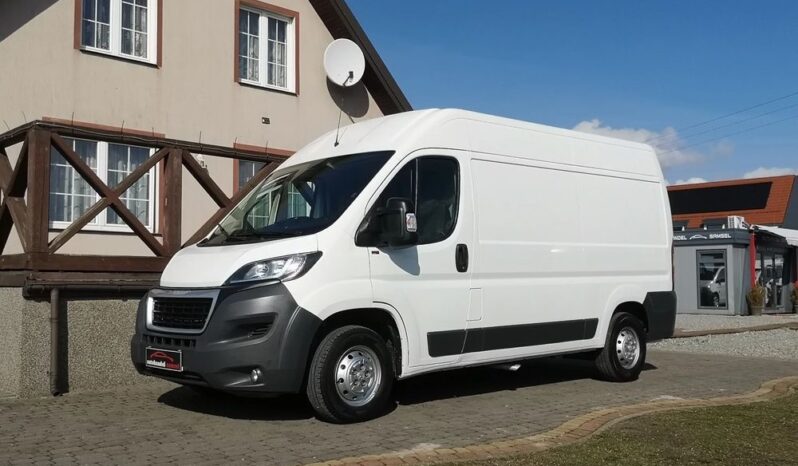 PEUGEOT Boxer | FWD (przód) | Manualna | 110 KM | Biały full
