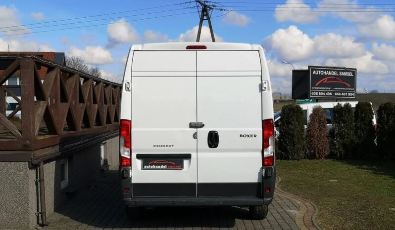 PEUGEOT Boxer | FWD (przód) | Manualna | 110 KM | Biały full