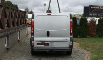 RENAULT Trafic  | FWD (przód) | Manualna | 90 KM | Srebrny full