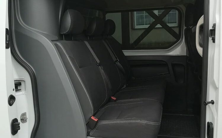 RENAULT Trafic  | FWD (przód) | Manualna | 121 KM | Biały full