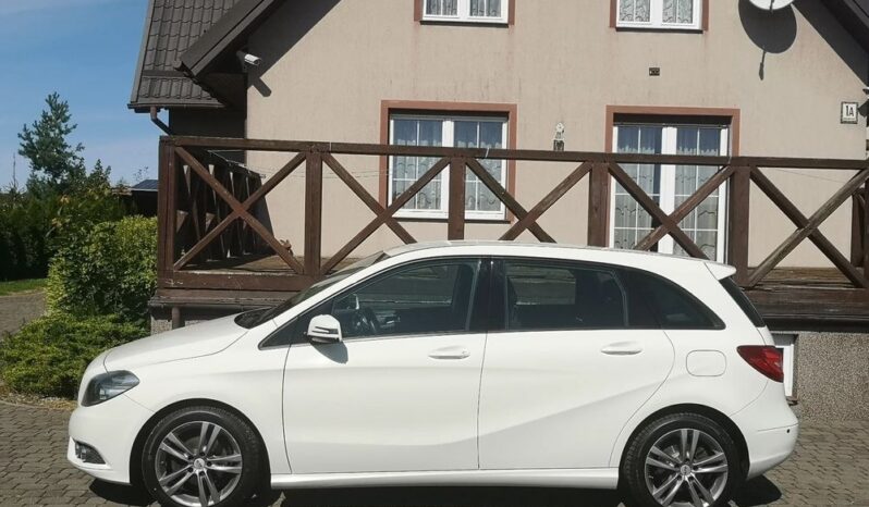 MERCEDES-BENZ Klasa B | FWD (przód) | Manualna | 122 KM | Biały full