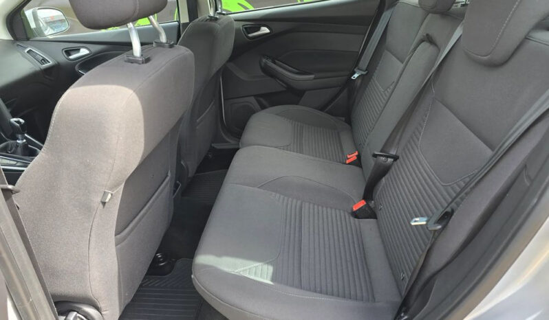 FORD Focus  | FWD (przód) | Manualna | 150 KM | Srebrny full