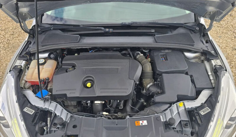 FORD Focus  | FWD (przód) | Manualna | 150 KM | Srebrny full