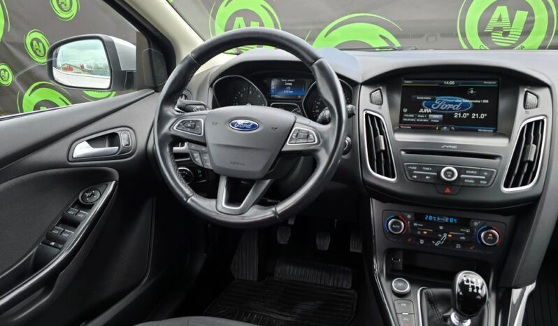FORD Focus  | FWD (przód) | Manualna | 150 KM | Srebrny full