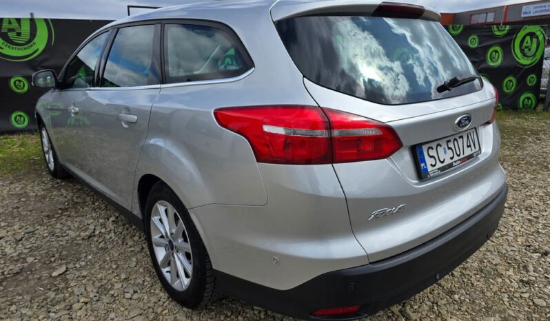 FORD Focus  | FWD (przód) | Manualna | 150 KM | Srebrny full