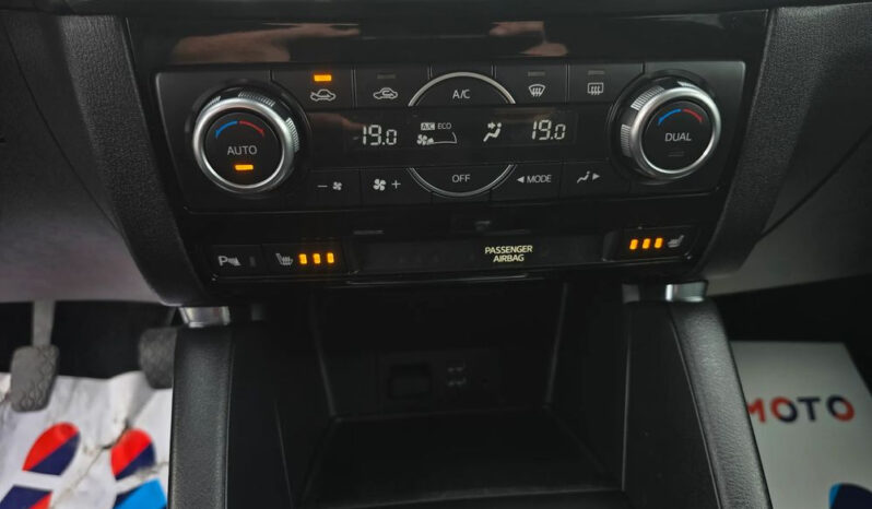 MAZDA CX-5  | FWD (przód) | Manualna | 165 KM | Srebrny full