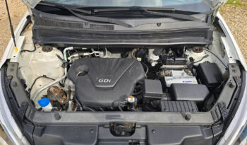 KIA Soul  | FWD (przód) | Manualna | 140 KM | Biały full