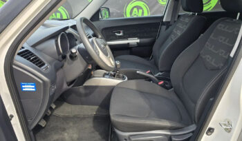 KIA Soul  | FWD (przód) | Manualna | 140 KM | Biały full