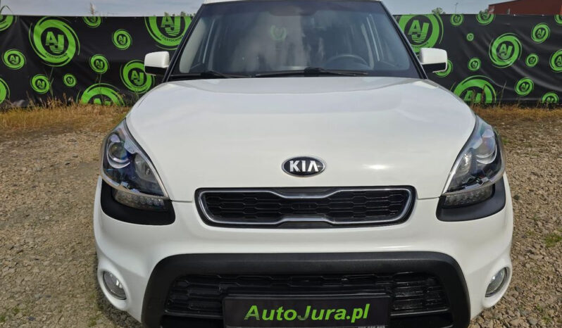 KIA Soul  | FWD (przód) | Manualna | 140 KM | Biały full