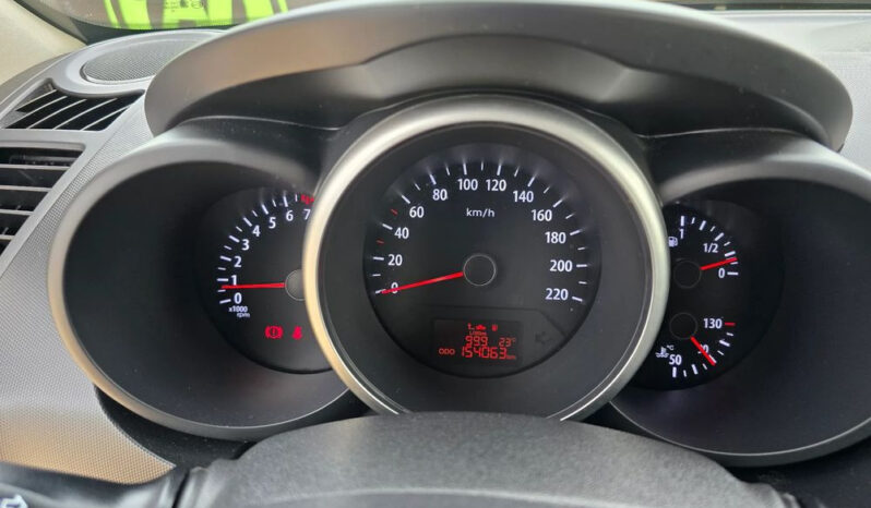 KIA Soul  | FWD (przód) | Manualna | 140 KM | Biały full