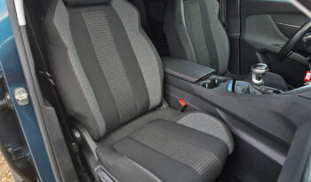 PEUGEOT 5008  | FWD (przód) | Manualna | 130 KM | Niebieski full