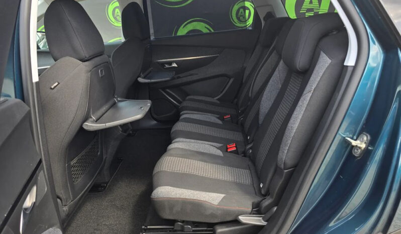 PEUGEOT 5008  | FWD (przód) | Manualna | 130 KM | Niebieski full