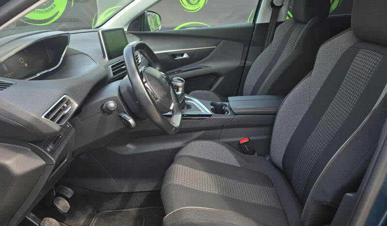 PEUGEOT 5008  | FWD (przód) | Manualna | 130 KM | Niebieski full