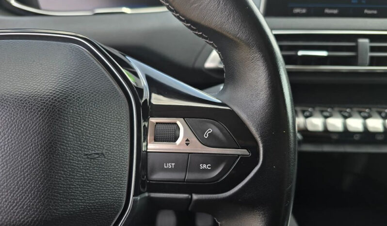 PEUGEOT 5008  | FWD (przód) | Manualna | 130 KM | Niebieski full
