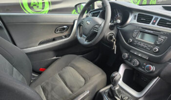 KIA Ceed  | FWD (przód) | Manualna | 100 KM | Czarny full