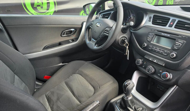 KIA Ceed  | FWD (przód) | Manualna | 100 KM | Czarny full