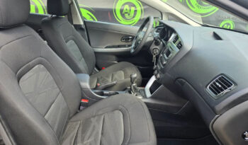 KIA Ceed  | FWD (przód) | Manualna | 100 KM | Czarny full