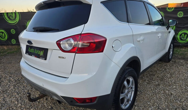FORD Kuga  | 4×4 (doł. automatycznie) | Manualna | 163 KM | Biały full