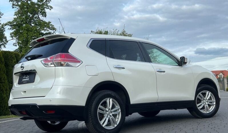 NISSAN   X-Trail     163 KM    Manualna    FWD (przód)    Biały full