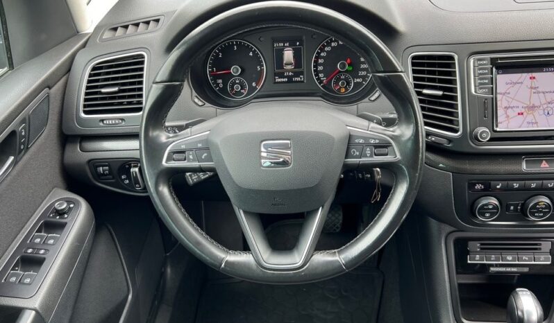 SEAT   Alhambra     184 KM    Automatyczna    4×4 (doł. automatycznie)    Szary full