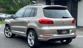 VOLKSWAGEN   Tiguan     160 KM    Manualna    4×4 (doł. automatycznie)    Złoty full