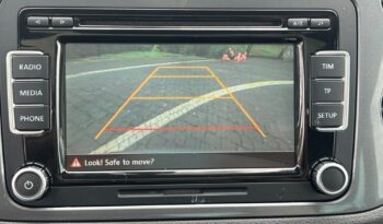 VOLKSWAGEN   Tiguan     160 KM    Manualna    4×4 (doł. automatycznie)    Złoty full