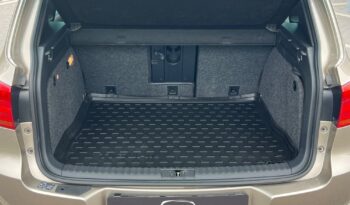 VOLKSWAGEN   Tiguan     160 KM    Manualna    4×4 (doł. automatycznie)    Złoty full