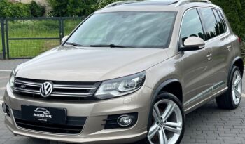 VOLKSWAGEN   Tiguan     160 KM    Manualna    4×4 (doł. automatycznie)    Złoty full