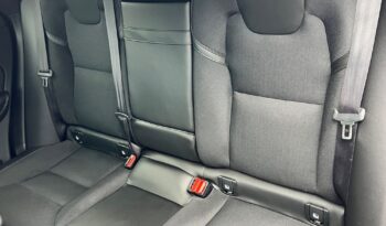 VOLVO   XC 60    250 KM    Automatyczna    FWD (przód)    Szary full