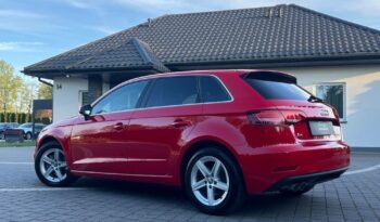AUDI   A3     150 KM    Manualna    FWD (przód)    Czerwony full