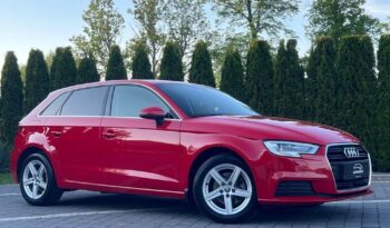 AUDI   A3     150 KM    Manualna    FWD (przód)    Czerwony full