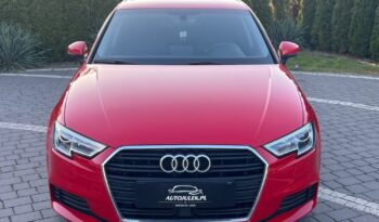 AUDI   A3     150 KM    Manualna    FWD (przód)    Czerwony full