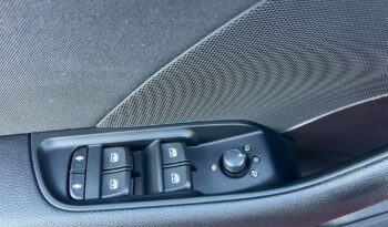 AUDI   A3     150 KM    Manualna    FWD (przód)    Czerwony full