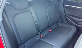 AUDI   A3     150 KM    Manualna    FWD (przód)    Czerwony full