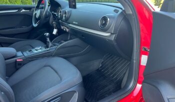 AUDI   A3     150 KM    Manualna    FWD (przód)    Czerwony full