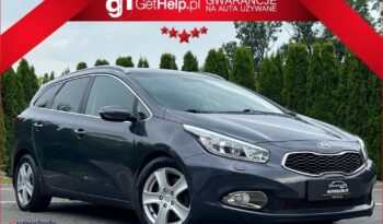 Kia   Ceed     128 Km    Manualna    Fwd (Przód)    Szary