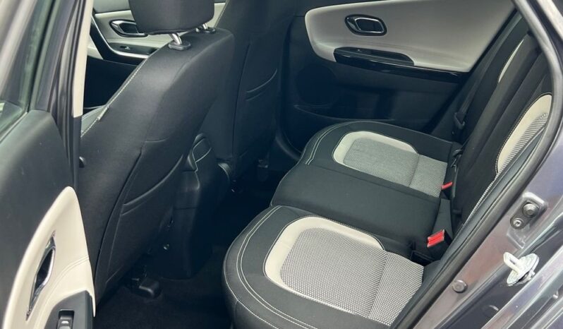 KIA   Ceed     128 KM    Manualna    FWD (przód)    Szary full