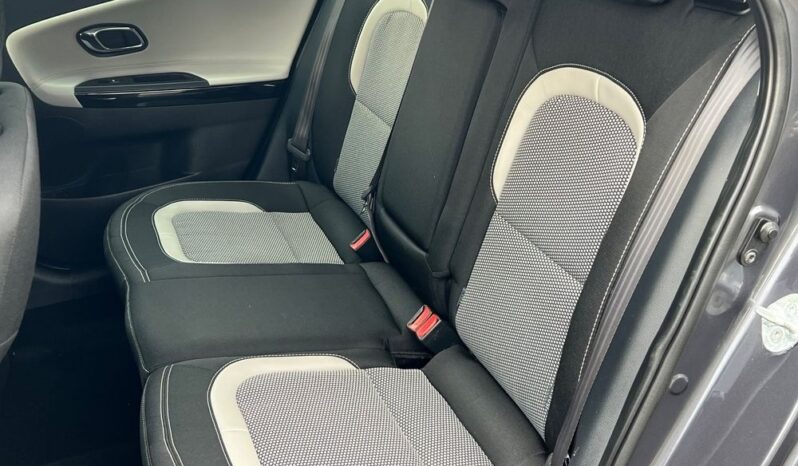 KIA   Ceed     128 KM    Manualna    FWD (przód)    Szary full