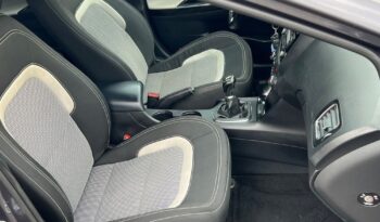 KIA   Ceed     128 KM    Manualna    FWD (przód)    Szary full