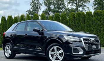 AUDI   Q2     116 KM    Manualna    FWD (przód)    Czarny full