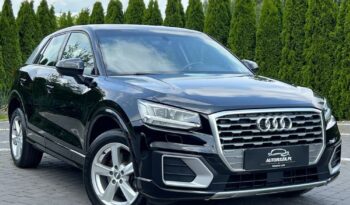 AUDI   Q2     116 KM    Manualna    FWD (przód)    Czarny full