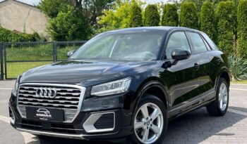 AUDI   Q2     116 KM    Manualna    FWD (przód)    Czarny full