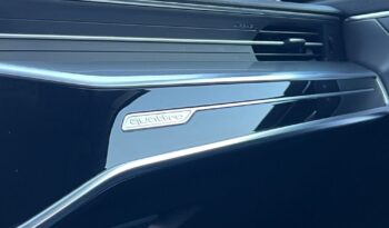 AUDI   A6     204 KM    Automatyczna    4×4 (stały)    Czarny full