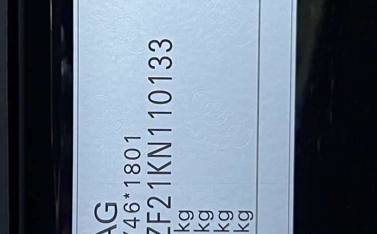 AUDI   A6     204 KM    Automatyczna    4×4 (stały)    Czarny full