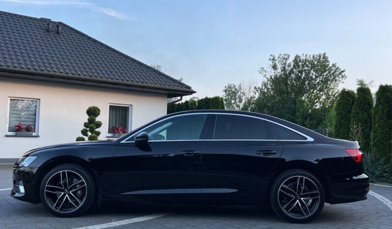 AUDI   A6     204 KM    Automatyczna    4×4 (stały)    Czarny full