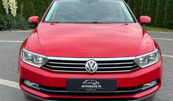 VOLKSWAGEN   Passat     190 KM    Automatyczna    FWD (przód)    Czerwony full