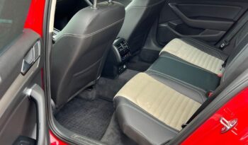 VOLKSWAGEN   Passat     190 KM    Automatyczna    FWD (przód)    Czerwony full