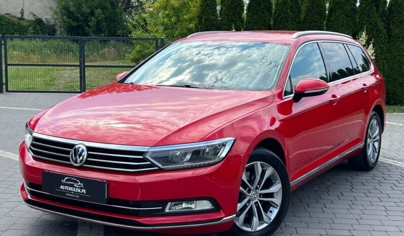 VOLKSWAGEN   Passat     190 KM    Automatyczna    FWD (przód)    Czerwony full